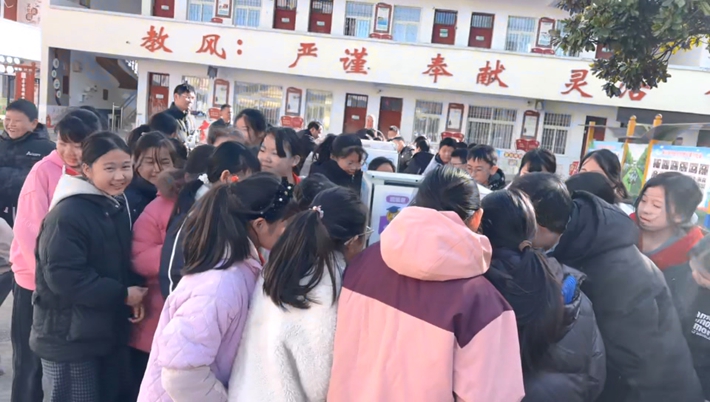 b031500f83106e7be639220488c4de8e.mp4_000004.946_副本.jpg b031500f83106e7be639220488c4de8e.mp4_000004.946_副本.jpg