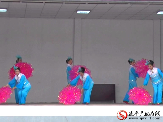 2016-11-15东起   老促会唱戏.avi_20161116_091100.205
