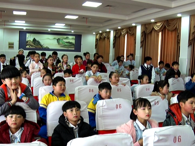 2017-4-1户伟  实验小学.avi_20170405_095546.018