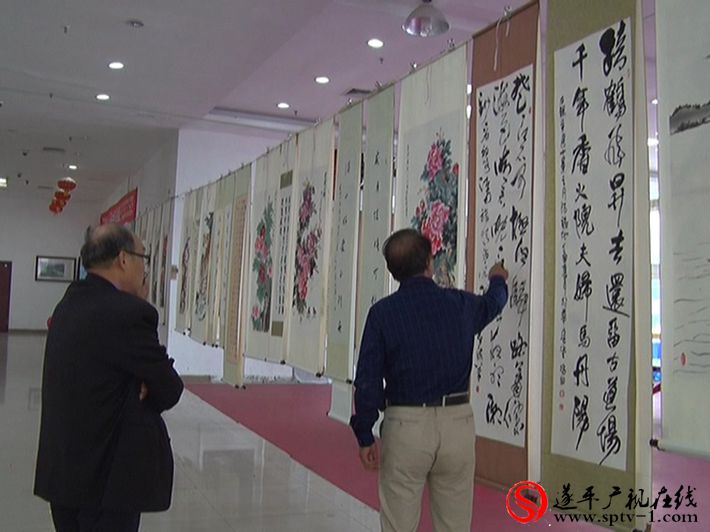 2017-9-26楚君 老干部书画展.avi_20170927_161649.973_副本